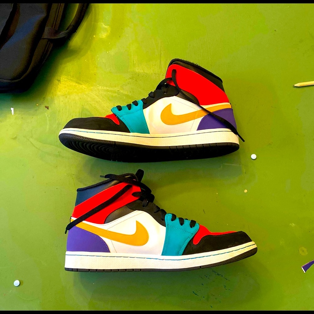Air Jordan 1 multi -color